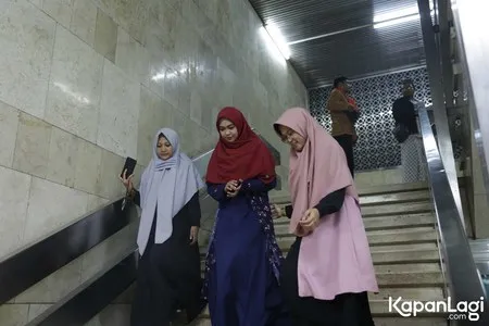 Foto Oki Setiana Dewi