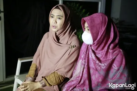 Foto Oki Setiana Dewi