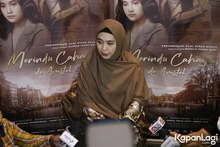 Foto Oki Setiana Dewi