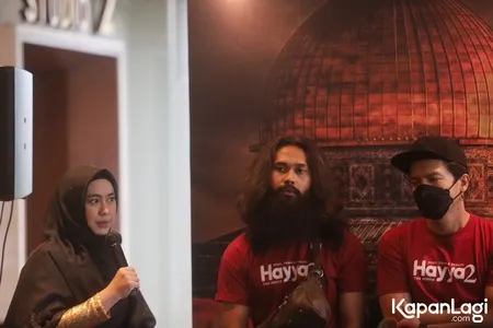 Foto Oki Setiana Dewi