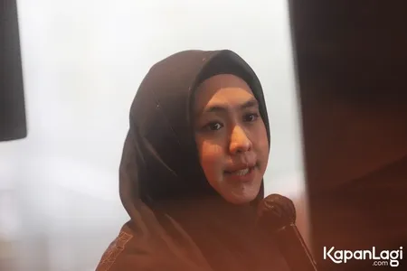 Foto Oki Setiana Dewi