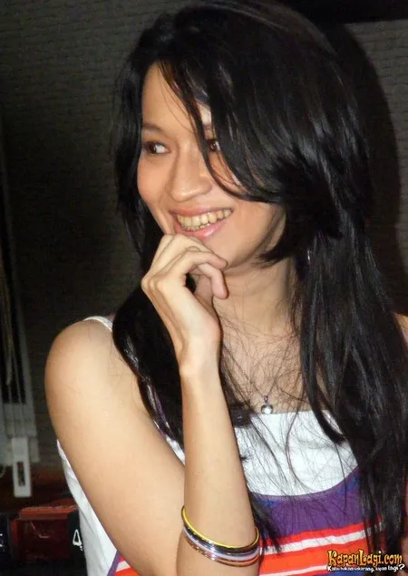 Foto Okie Agustina