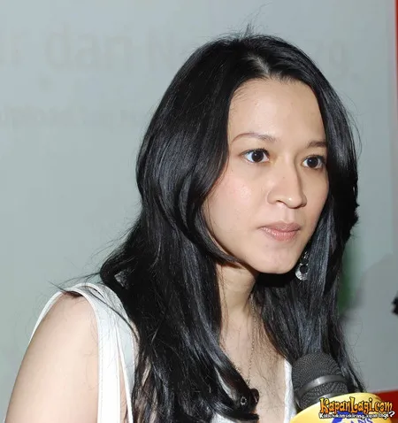 Foto Okie Agustina