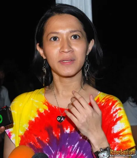 Foto Okie Agustina