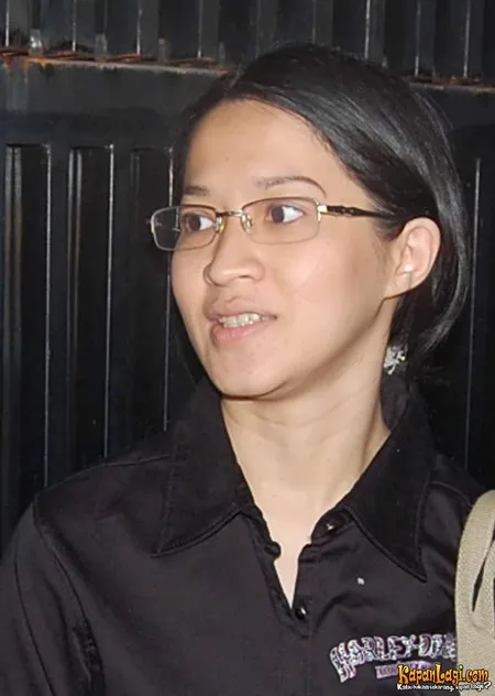 Foto Okie Agustina