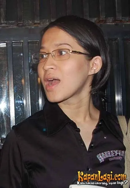 Foto Okie Agustina