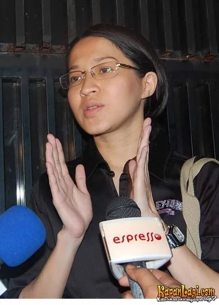 Foto Okie Agustina