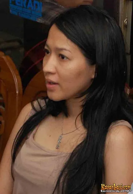 Foto Okie Agustina