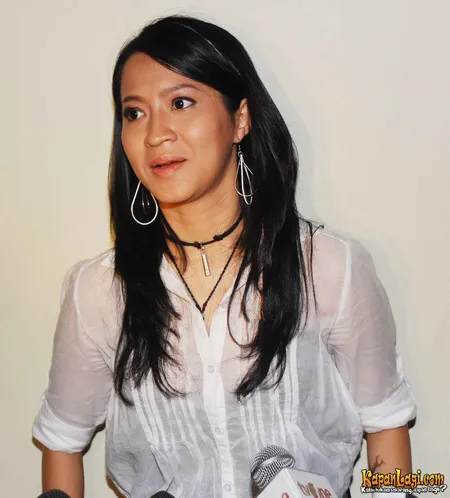 Foto Okie Agustina