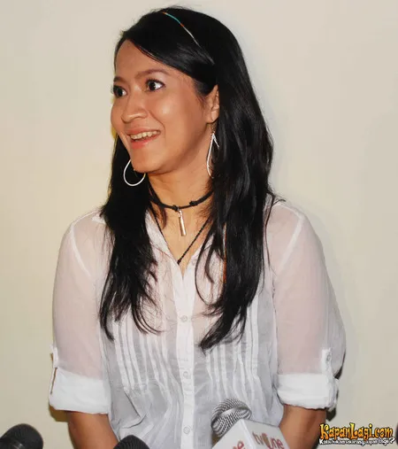 Foto Okie Agustina