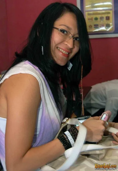 Foto Okie Agustina