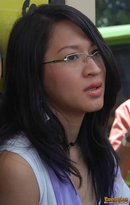Foto Okie Agustina
