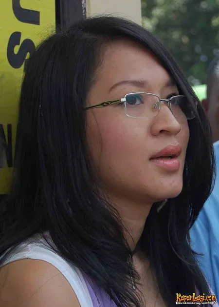 Foto Okie Agustina