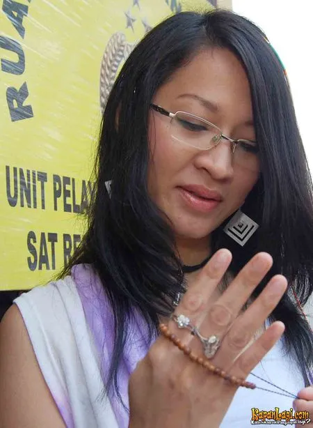 Foto Okie Agustina