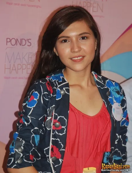 Foto Olivia Lubis Jensen. Nomor Foto: 422