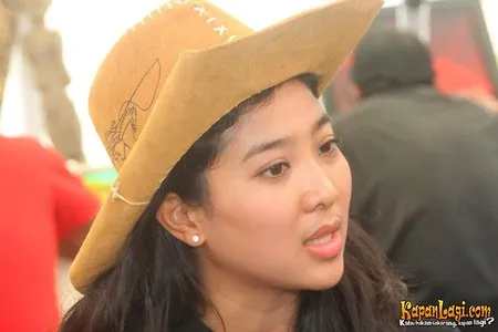 Foto Olivia Zalianty