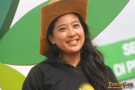 Foto Olivia Zalianty