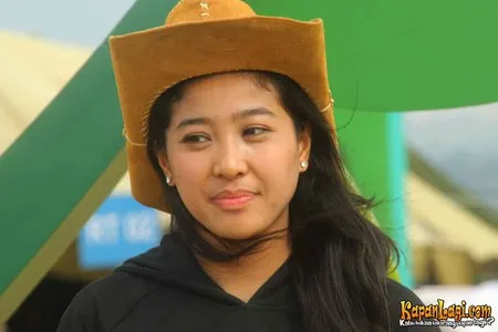 Foto Olivia Zalianty