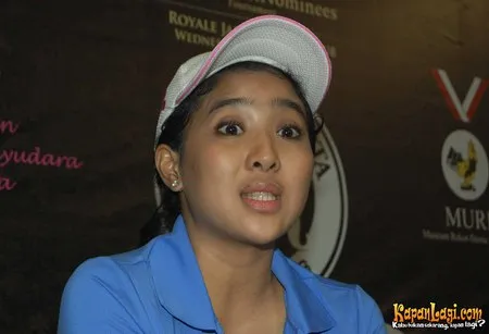 Foto Olivia Zalianty