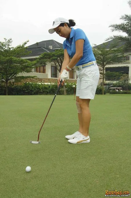 Foto Olivia Zalianty