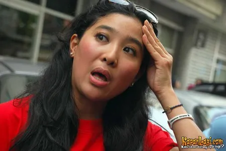 Foto Olivia Zalianty