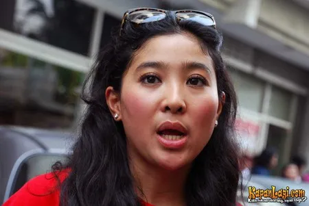 Foto Olivia Zalianty