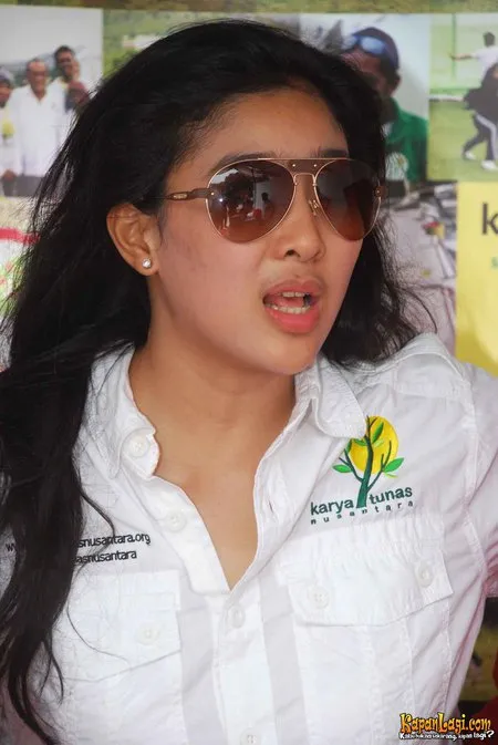 Foto Olivia Zalianty