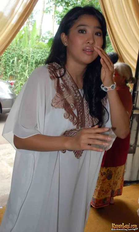 Foto Olivia Zalianty