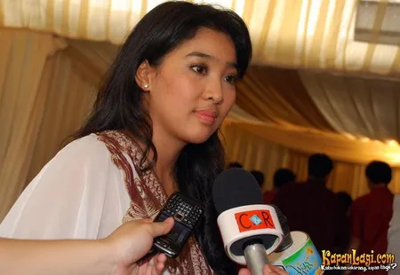 Foto Olivia Zalianty