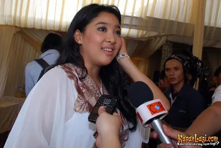 Foto Olivia Zalianty