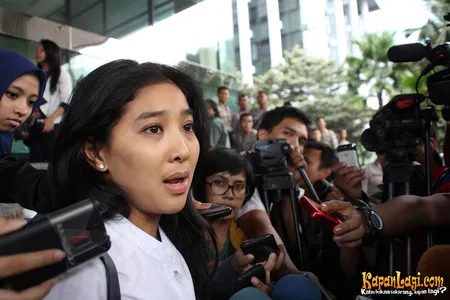 Foto Olivia Zalianty