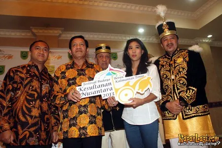 Foto Olivia Zalianty