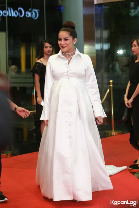 Foto Olla Ramlan