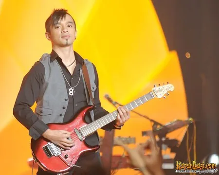 Foto Onci Ungu