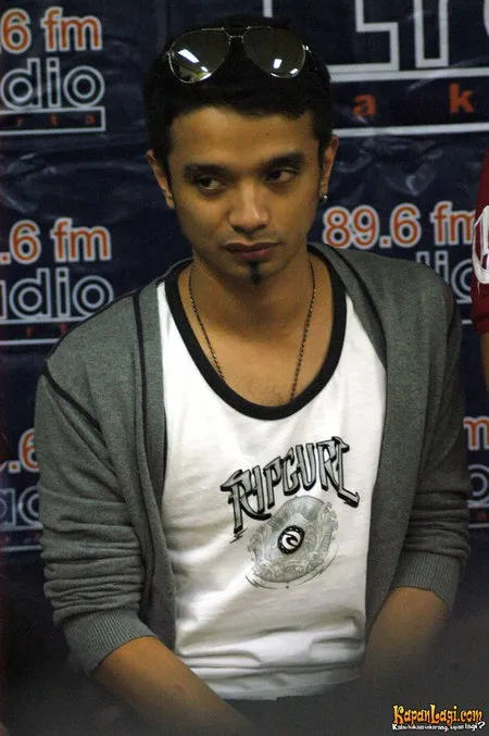Foto Onci Ungu