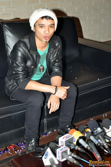 Foto Onci Ungu