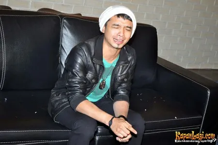 Foto Onci Ungu