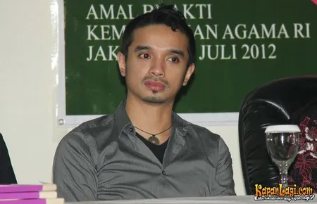 Foto Onci Ungu