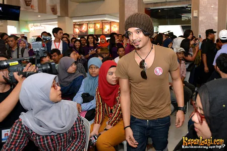 Foto Onci Ungu