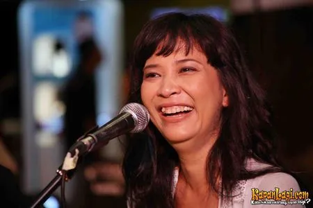 Foto Oppie Andaresta