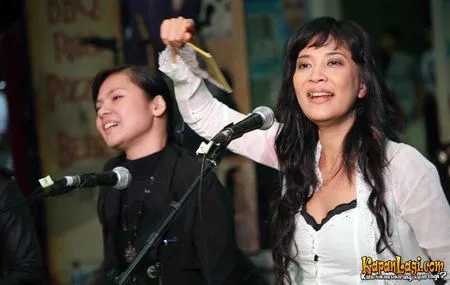 Foto Oppie Andaresta