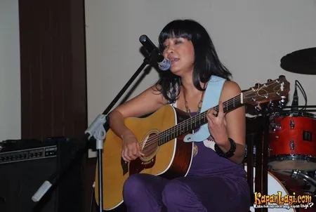 Foto Oppie Andaresta