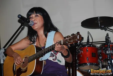 Foto Oppie Andaresta