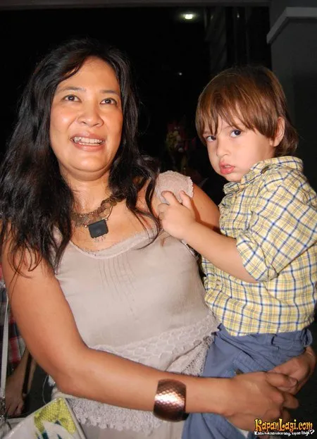 Foto Oppie Andaresta