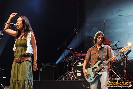 Foto Oppie Andaresta