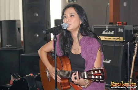 Foto Oppie Andaresta