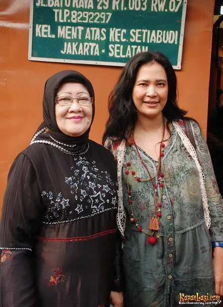 Foto Oppie Andaresta