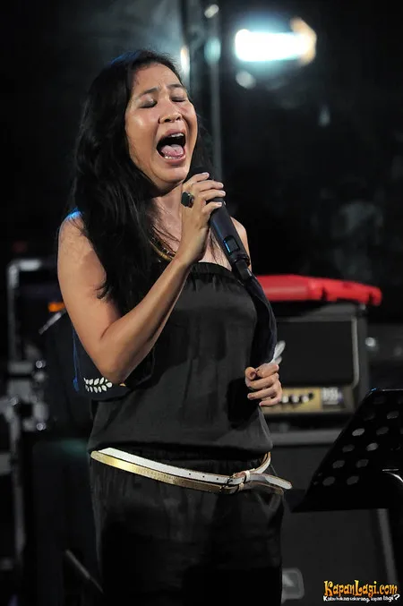 Foto Oppie Andaresta