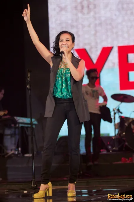 Foto Oppie Andaresta