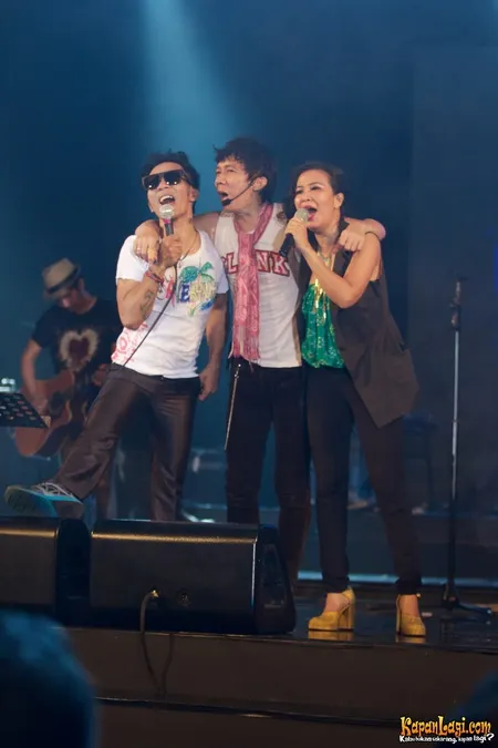 Foto Oppie Andaresta